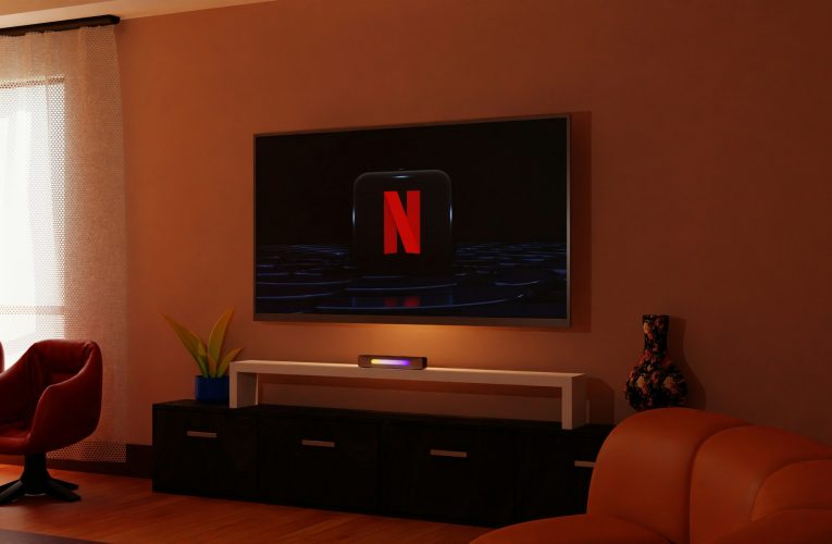 La transformación del ‘streaming’: del nuevo plan con publicidad de Netflix a la avalancha de estrenos semanales